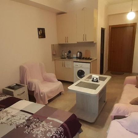 Ferienwohnung Parkside Apartament Batumi Exterior foto
